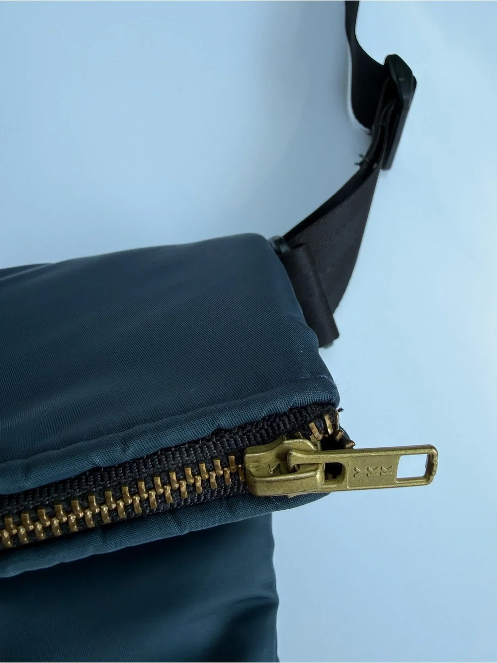 Joe Faris for Sugarbash NWT messenger/crossbody fold-over bag